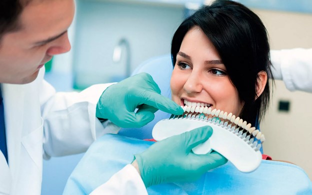 لمینت دندان ایمکس (eMax) چیست؟ 